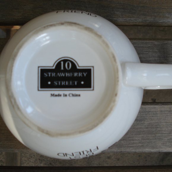 LIPSTICK IS A GIRL'S BEST FRIEND Cup = 10 Strawberry Street - Picture 5 of 5